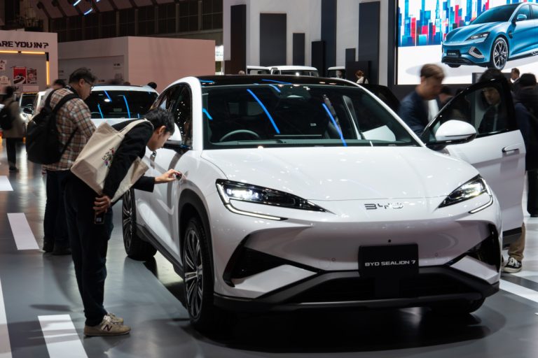 Electromobility: soaring sales, but the United States is slowing down.