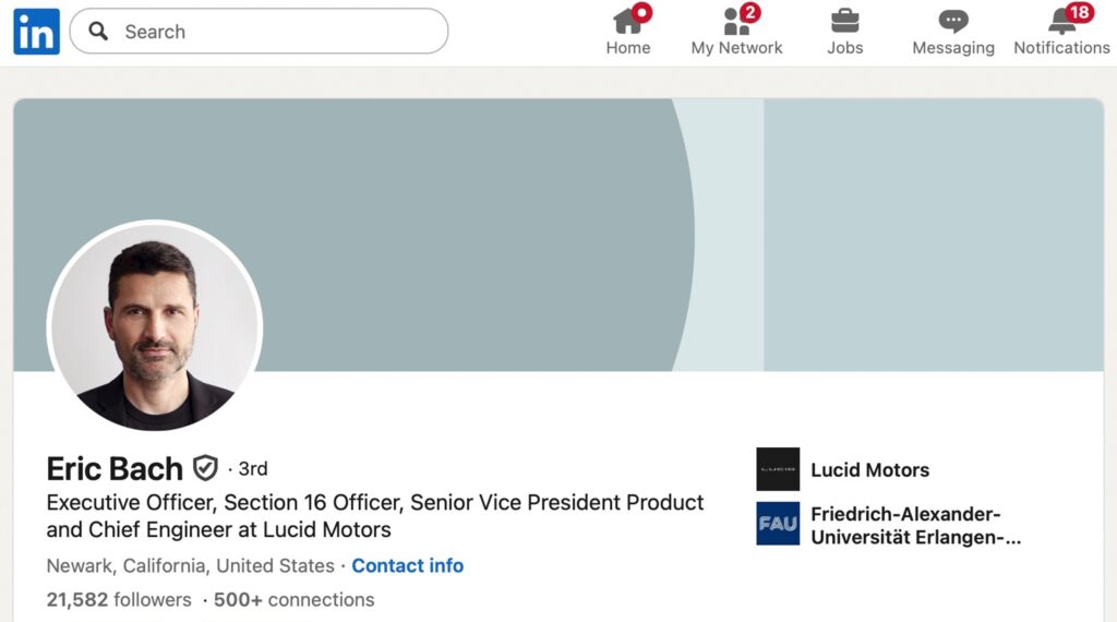  Главный инженер говорит, что он сообщил о 'нацистском' оскорблении в Lucid, а затем был уволен