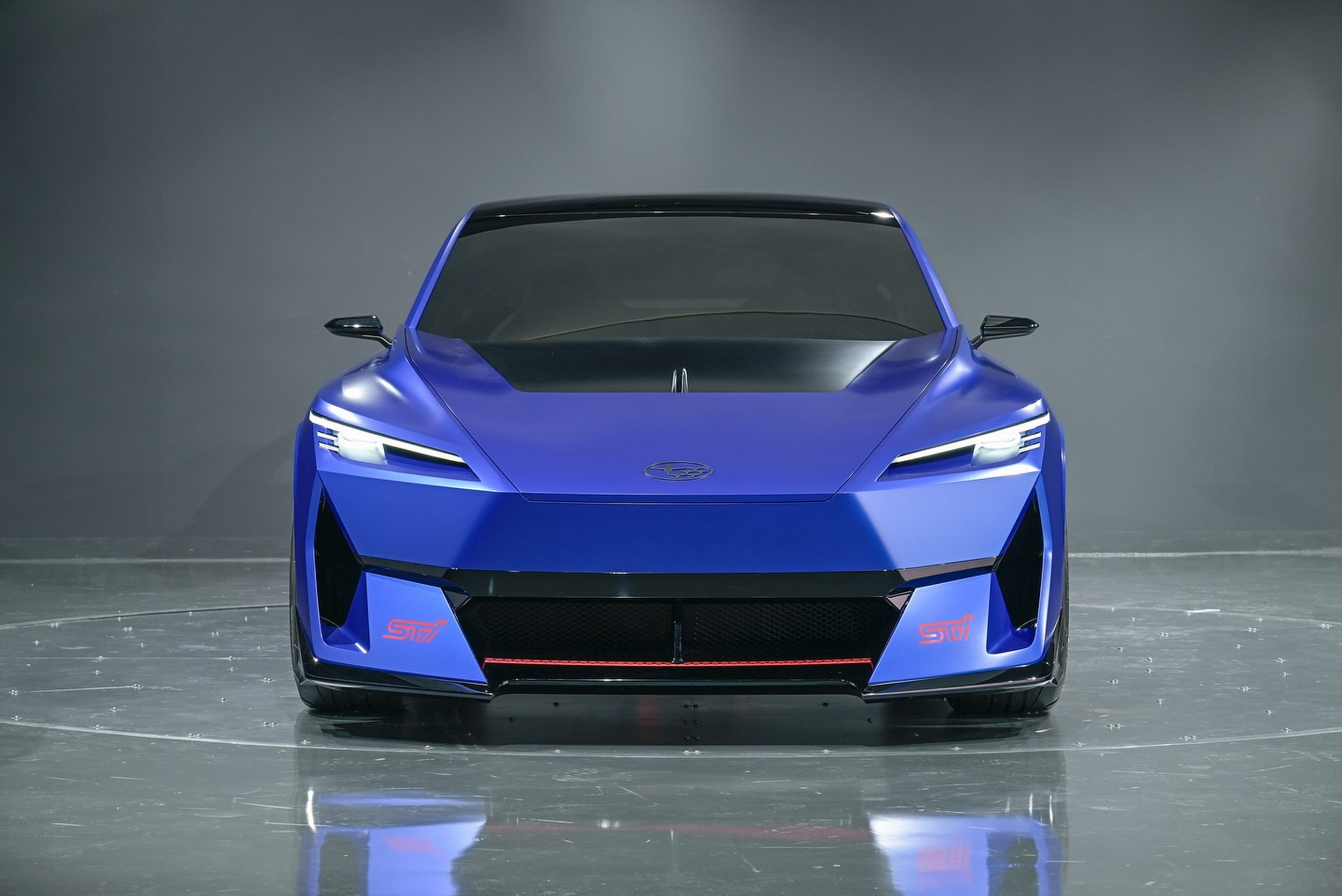 Subaru делает ставку на выбор: два концепта STI для неопределенного будущего