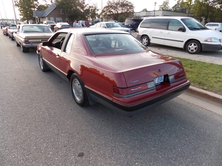 The 1986 Ford Thunderbird Turbo Coupe: A High-Speed Classic