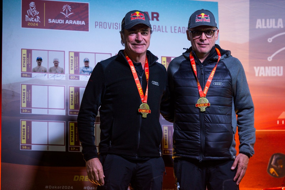The End of an Era: Carlos Sainz and Lucas Cruz Part Ways After 14 Years of…