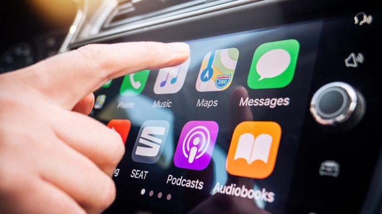 CarPlay Video: A Game Changer, But at What Cost?