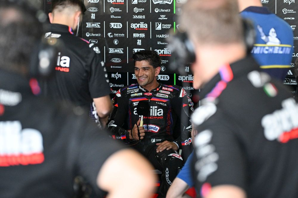 MotoGP in Buriram: Bagnaia Leads, Márquez Stumbles