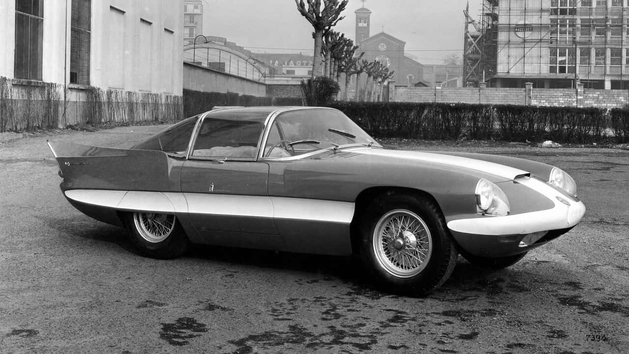 Alfa Romeo Spider Duetto turned controversy into legend