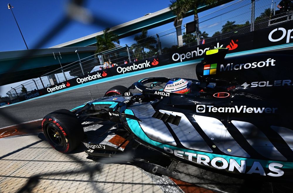 Antonelli hands Mercedes a Miami qualifying boost as rain threatens race day image 2
