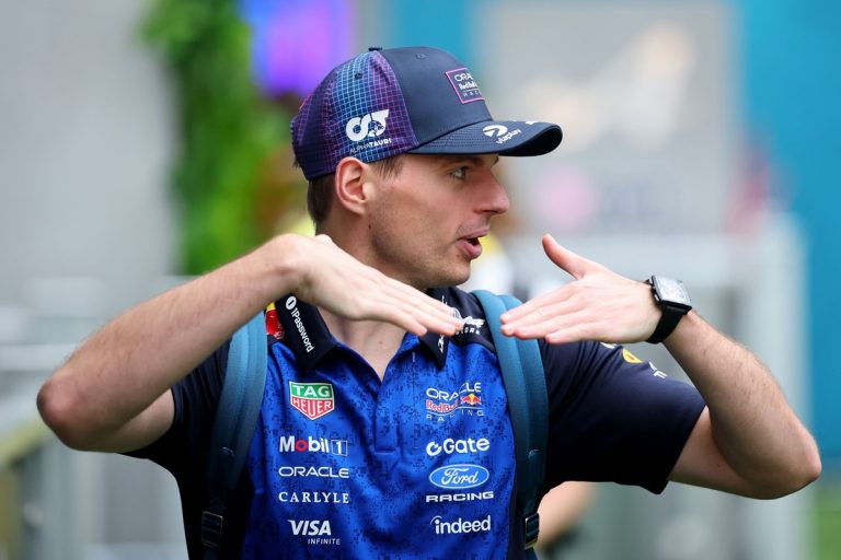 Verstappen hints at extended F1 stay as 2027 regulations lean towards V6…
