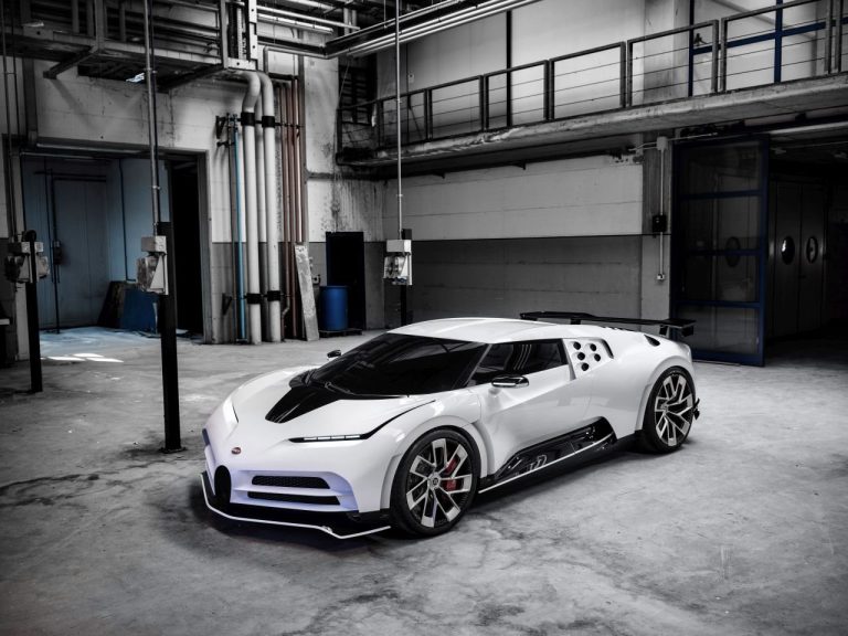 Bugatti Centodieci surfaces in Dubai asking a staggering .3 million