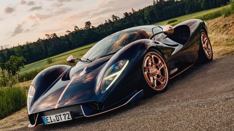 De Tomaso P72: First 'Aurelian Night' Car Delivered Showcases Retro Charm