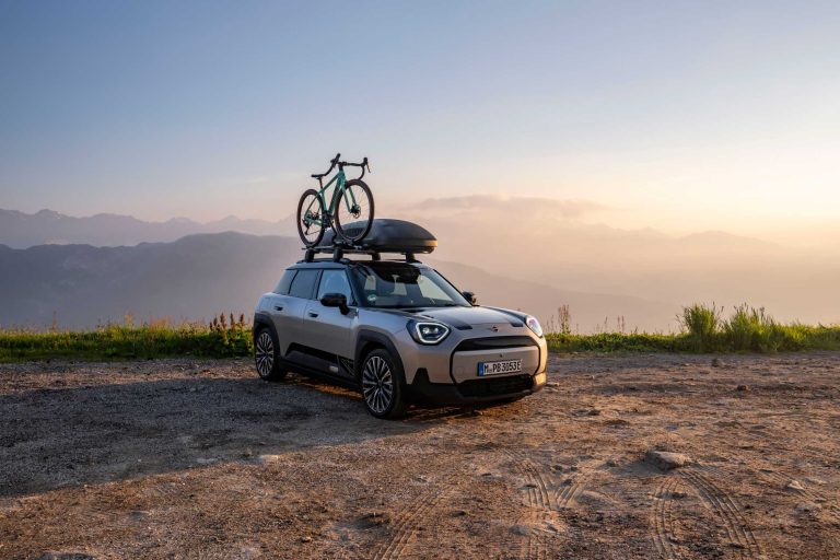 MINI Aceman E: MINI’s Electric Crossover Tackles Alpine Adventures with Added Gear